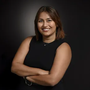 headshot of woman