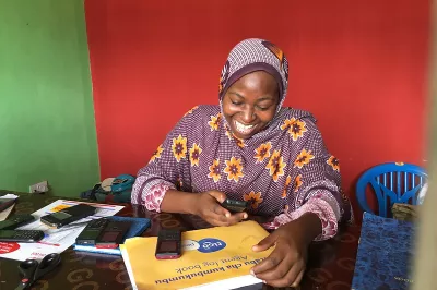 Mobile money agent in Zanzibar, Tanzania. Fiona Graham / WorldRemit